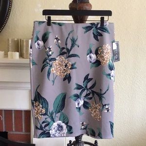 Grey Flowered Pencil Skirt